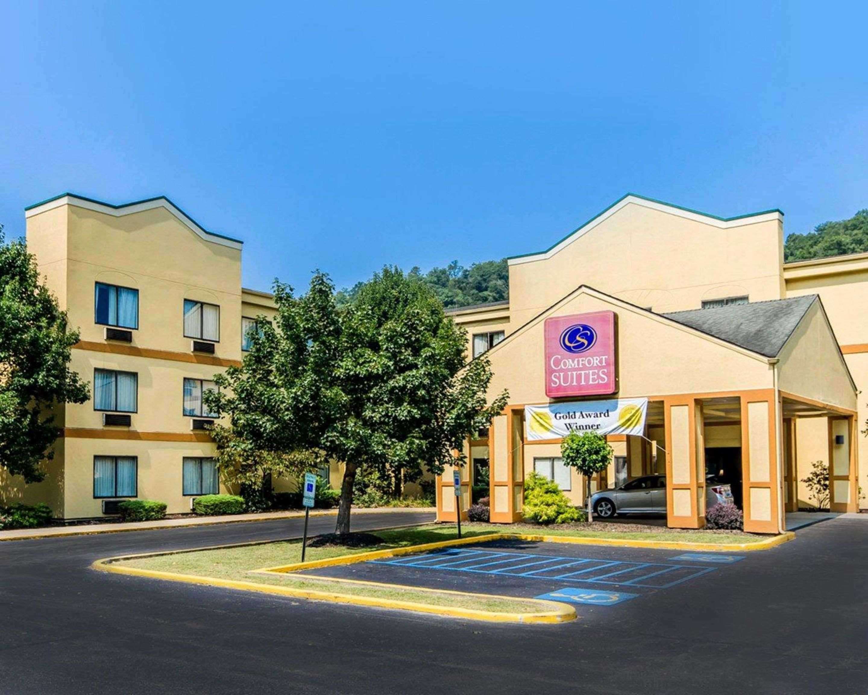 Comfort Suites Prestonsburg West Exterior photo