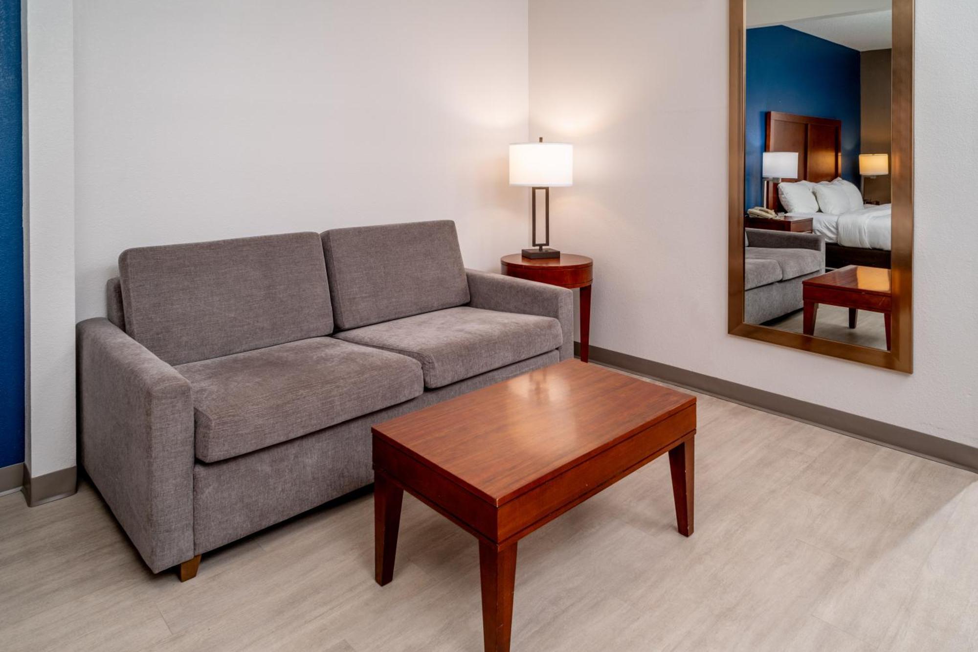 Comfort Suites Prestonsburg West Exterior photo