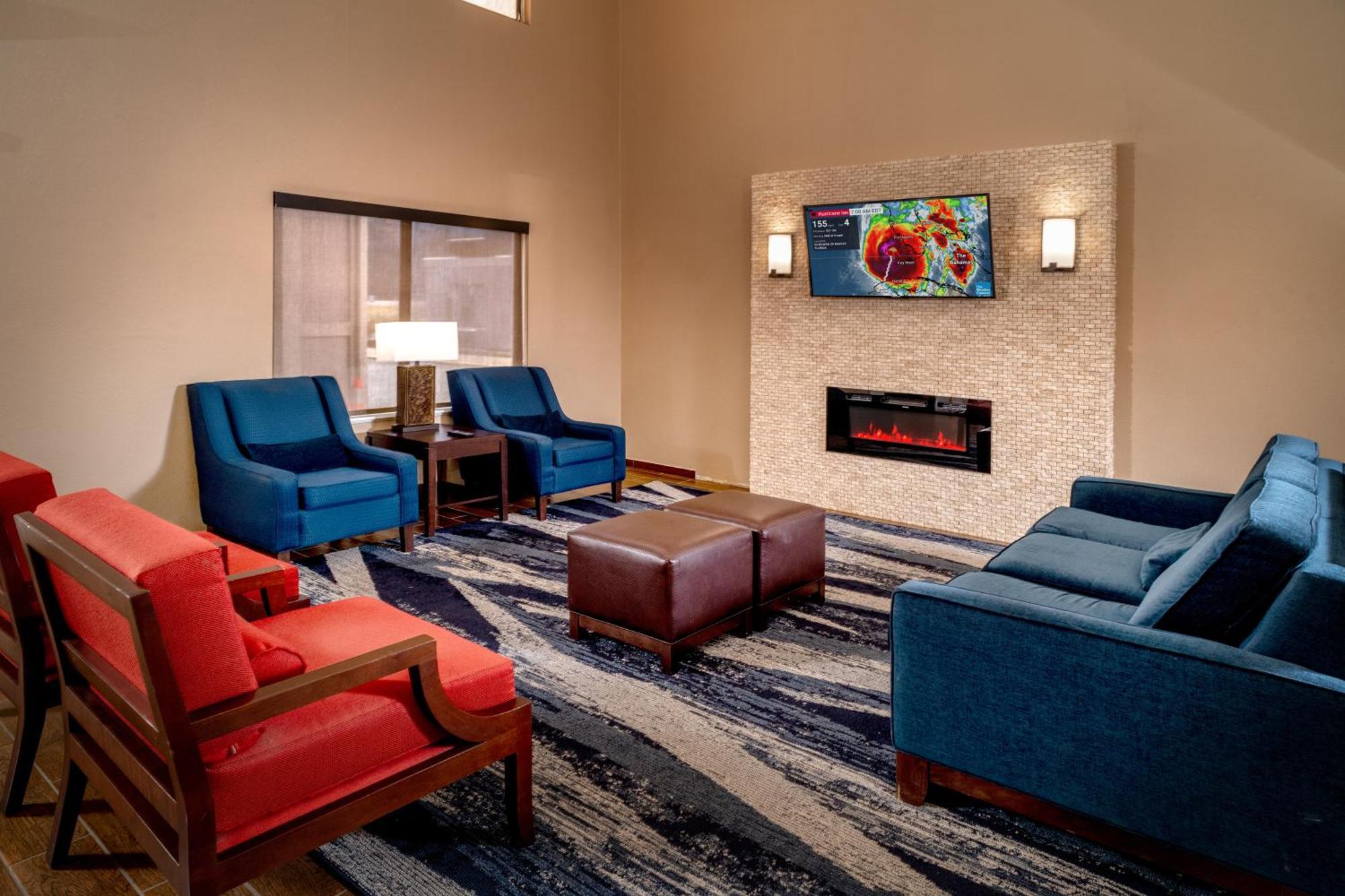 Comfort Suites Prestonsburg West Exterior photo